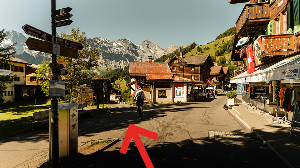 Turn left to Gimmelwald – image 1
